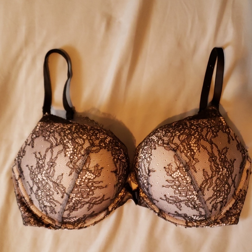 Victoria's secret bombshell plunge bra